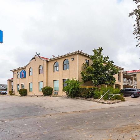 Motel 6-San Antonio, Tx - Fiesta Trails Dış mekan fotoğraf