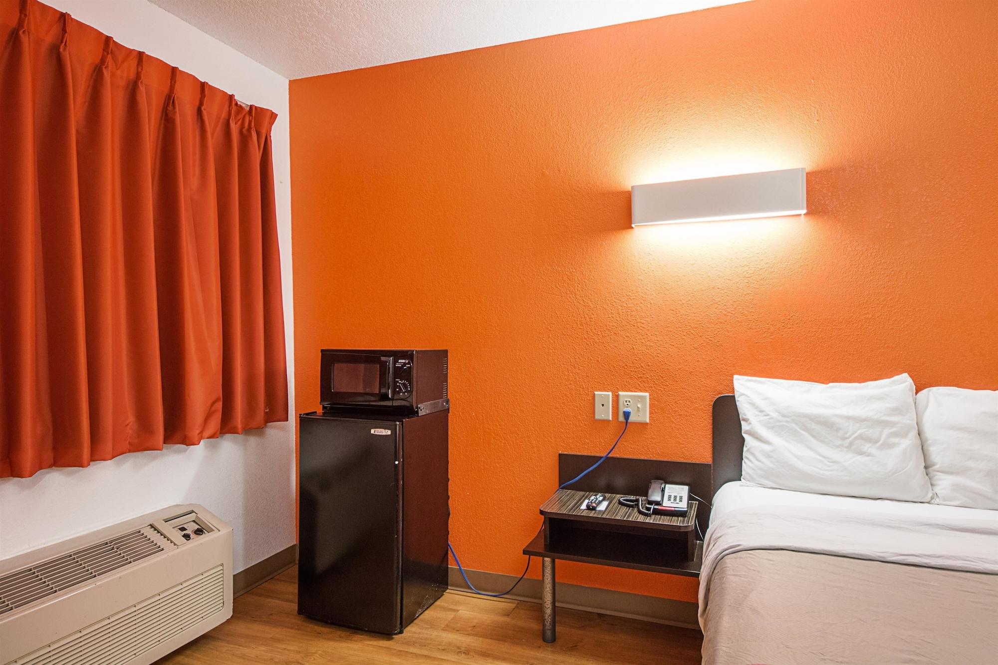 Motel 6-San Antonio, Tx - Fiesta Trails Dış mekan fotoğraf