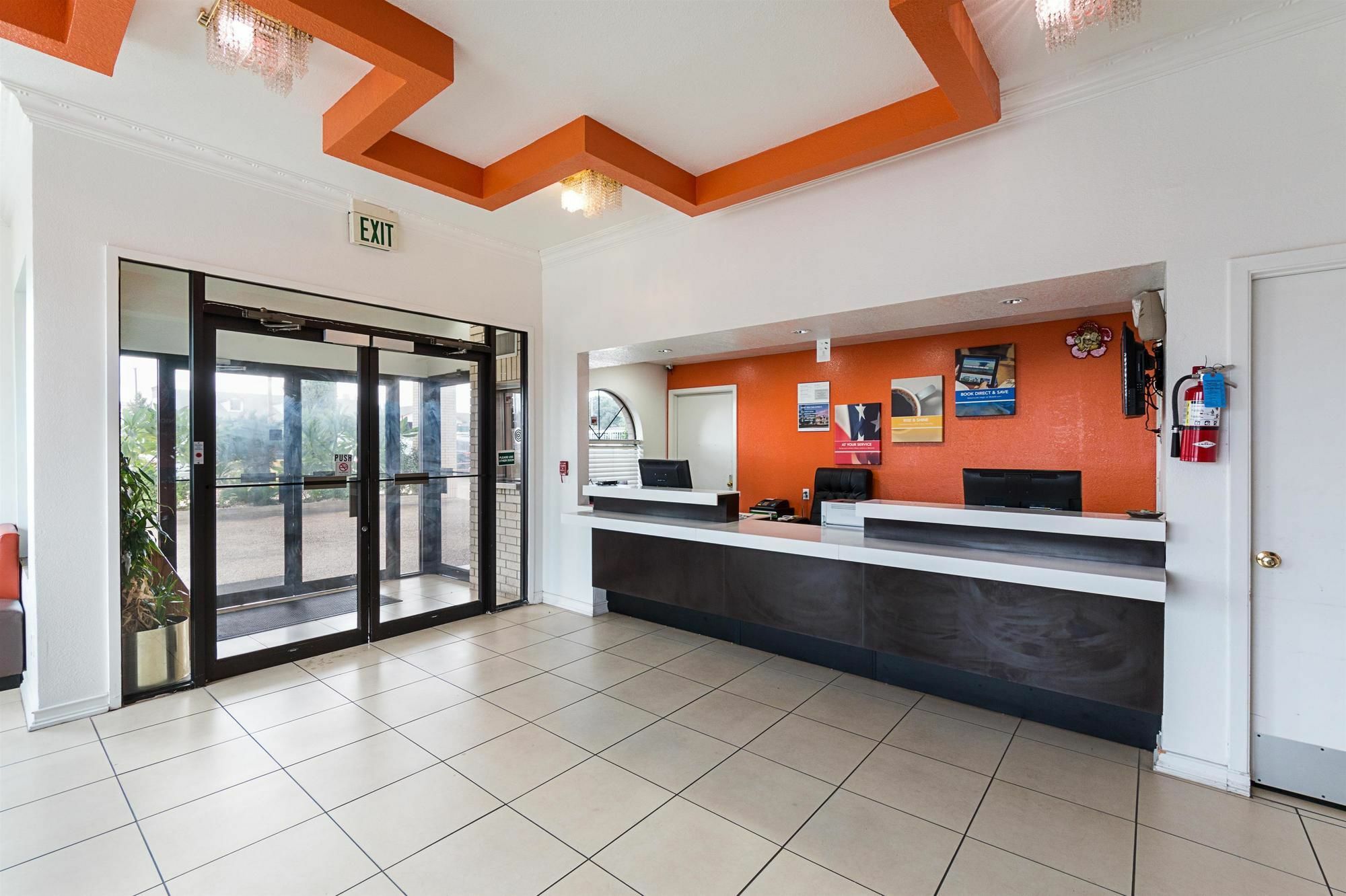 Motel 6-San Antonio, Tx - Fiesta Trails Dış mekan fotoğraf